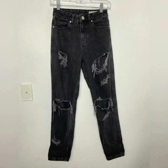 ASOS Black Distressed Jeans - Picture 4 of 7